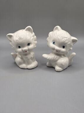 Vintage White Cat Kitten Ceramic Salt and Pepper Shakers Blue Eyes Kitsch",
